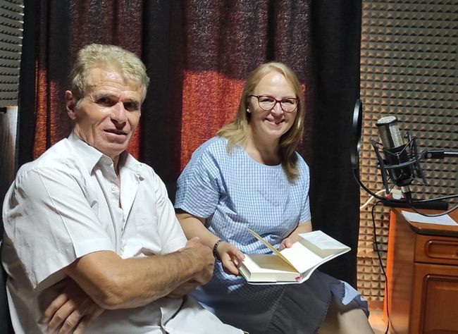 Poeti Demir Gjergji intervistë për CMG