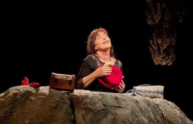 Aktorja Yllka Mujo - Foto ATSH