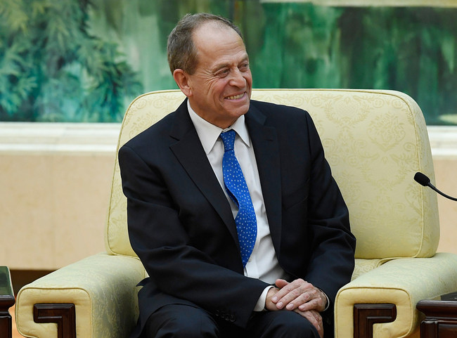 Stephen Perry,Stephen Perry, presidenti i Klubit të Grupit të 48-ve(VCG)