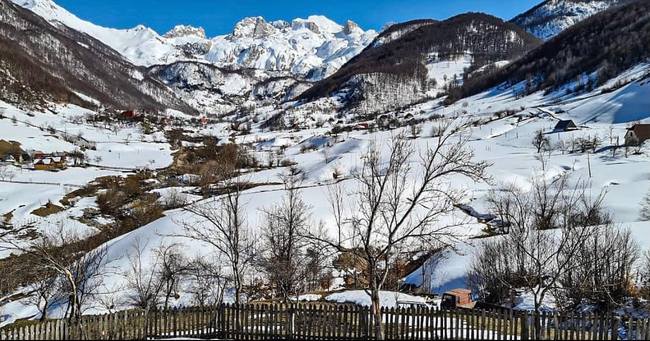 Lepusha ne dimer - Foto Facedbook nga Hotel Alpin Lepushe