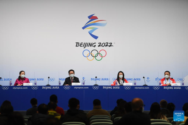 Konferenca e shtypit e organizuar nga Komiteti Organizator i Lojërave Olimpike Dimërore të Pekinit më 1 shkurt/ Xinhua