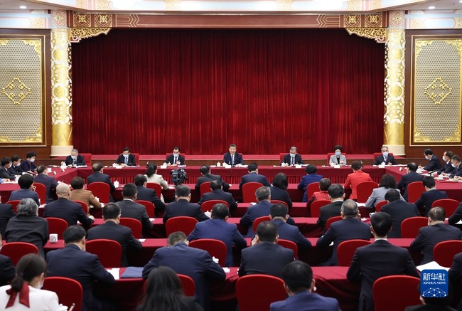 Xi Jinping takohet me këshilltarët politikë kombëtarë(Foto:Xinhua)