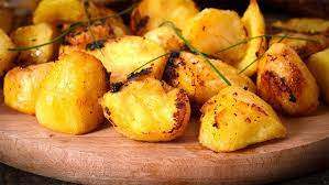 Tave me patate te pjekura /Telegrafi.com Tave me patate te pjekura /Telegrafi.com