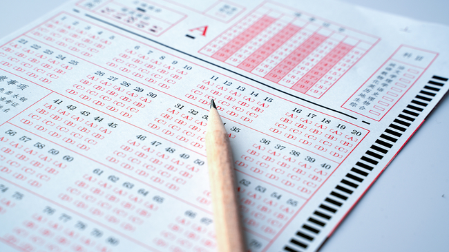 Foto/CFP: Provimi kombëtar i pranimit në universitete i Kinës, që quhet “Gaokao” në kinezishte, filloi të martën.