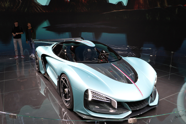 Der chinesische Autohersteller FAW-Hongqi präsentiert bei der IAA sein S9 Hybrid Hypercar