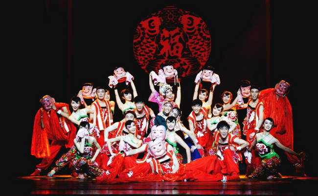 Χορός "Παράσταση Όπερας" [Φωτογραφία μέσω του Επαρχιακού Τμήματος Πολιτισμού και Τουρισμού της Λιαονίνγκ]