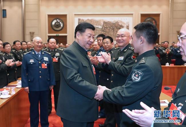 Xi Jinping afirma promover o desenvolvimento da integração civil e militar