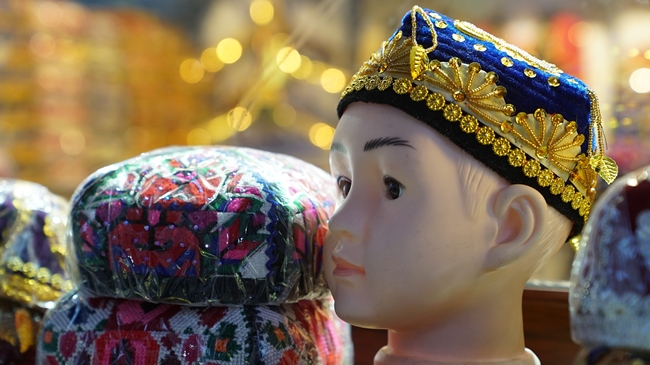 Marele Bazar Internațional Xinjiang(II)