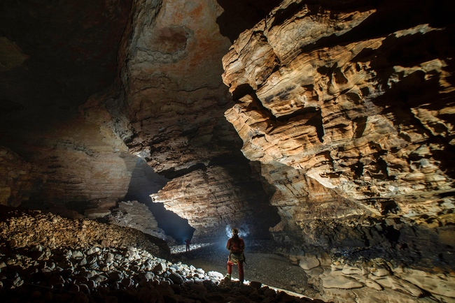 Dezvoltarea rețelelor turistice montane din Guizhou Dezvoltarea rețelelor turistice montane din Guizhou