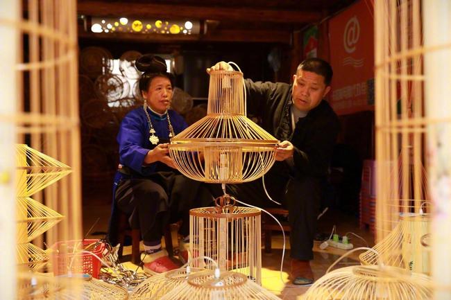 Dezvoltarea rețelelor turistice montane din Guizhou Dezvoltarea rețelelor turistice montane din Guizhou