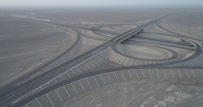 Peisaje splendide de-a lungul autostrăzilor din China