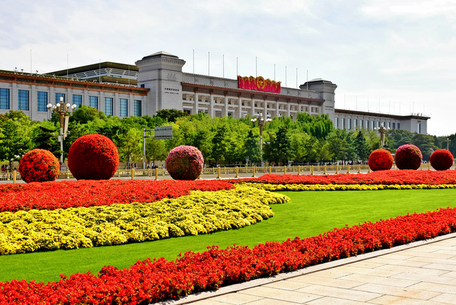 Piața Tian'anmen, amenajată de Ziua Națională