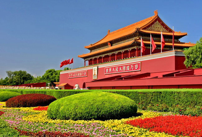 Piața Tian'anmen, amenajată de Ziua Națională