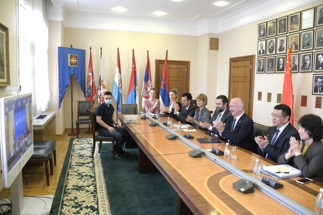 Kina i Srbija potpisale memorandum o svemirskoj tehnologiji_fororder_svemir