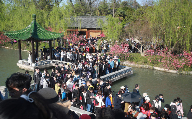 Veliki rast broja turista širom Kine tokom praznika Ćingming