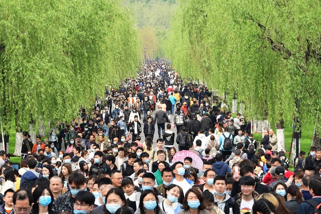 Veliki rast broja turista širom Kine tokom praznika Ćingming