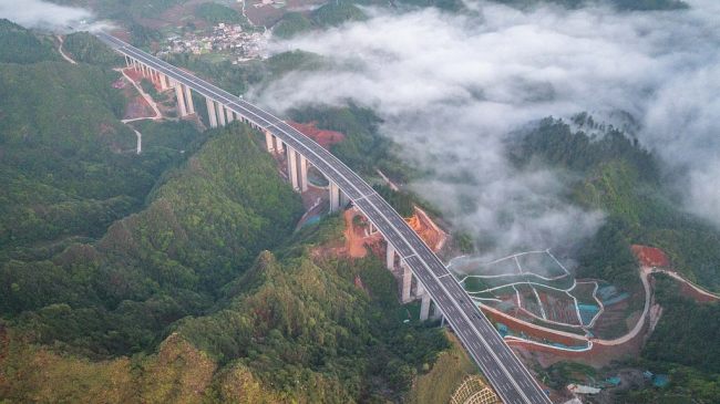 Izgradnja autoputa Guiyang-Huangping ulazi u završnu fazu