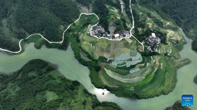 Rezervoar Sijasi na jugozapadu Kine